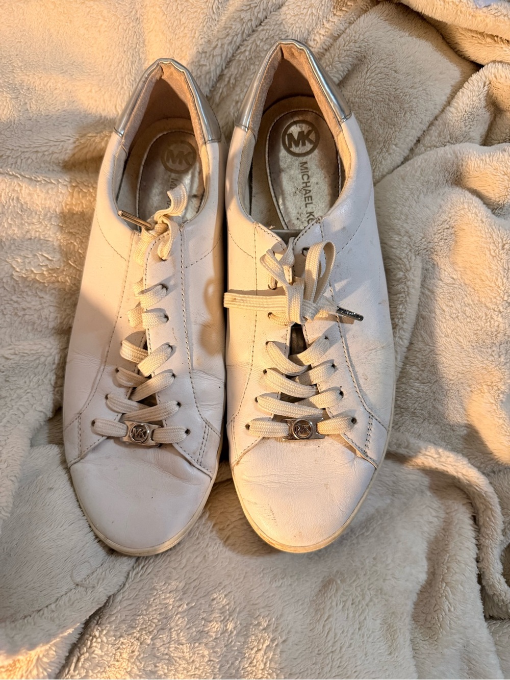 Michael Kors White Leather Low-Top Sneakers with Silver Trim
